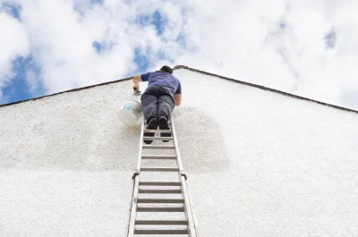 Peinture extérieure à Caullery — façades et ravalement